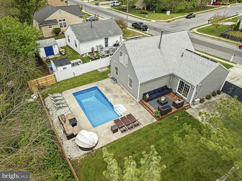 1st image of 301 Whethersfield Dr