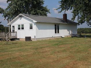 11028 Angel Rd, Fortuna, MO 65034