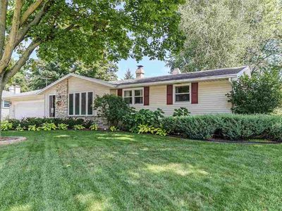 1981 S Point Rd, Green Bay, WI, 54313