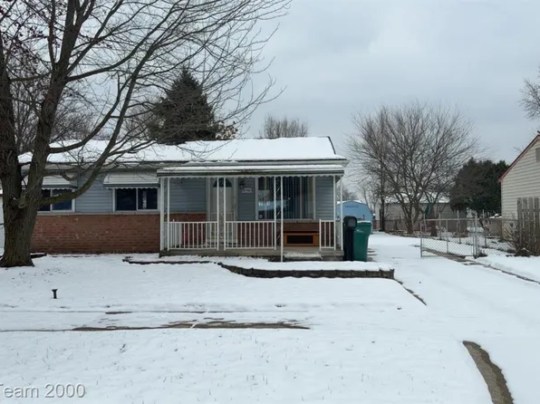 28567 Forest Dale St, Romulus, MI 48174
