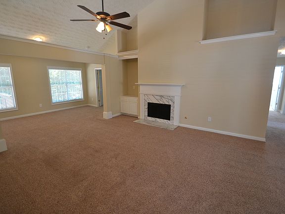 3rd image of 2750 Araglin Dr