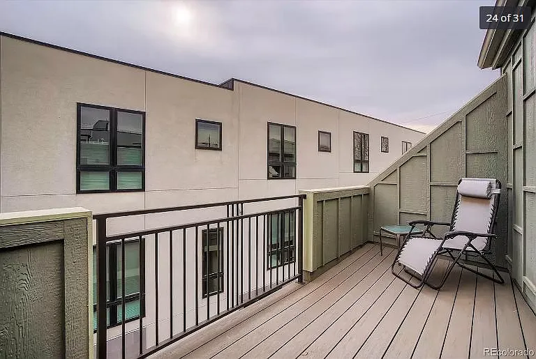 1223 N Perry St — Photo 23