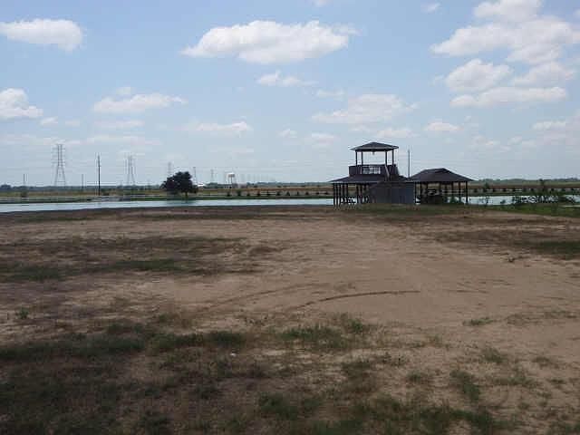 1st image of 27019 Boaters Crossing Dr