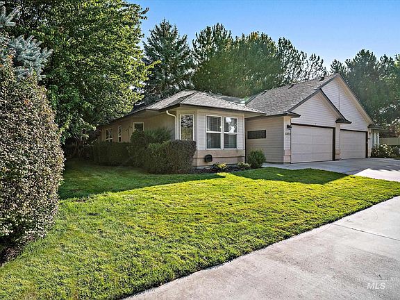 2nd image of 6032 N Gadwall Ln