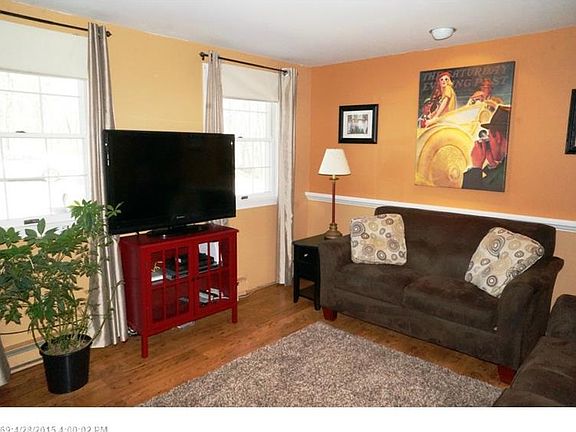 2nd image of 33 Down East Ln #33