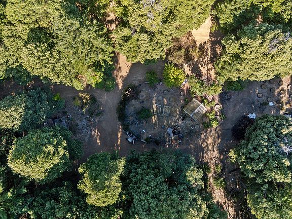 4th image of 51950 Stivers Road