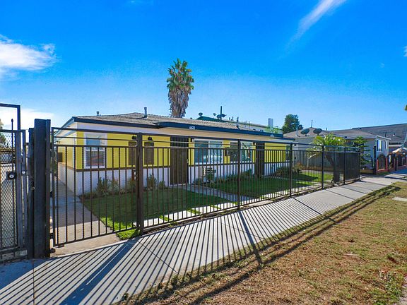 2nd image of 6422 S Victoria Ave #6422
