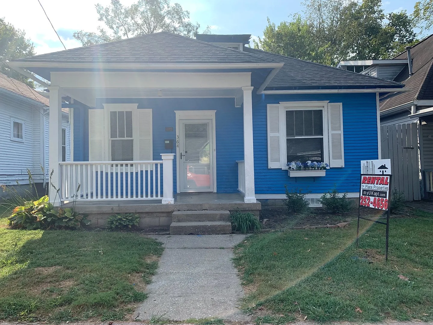 Kentucky Blue House Available NOW!! — Photo 3