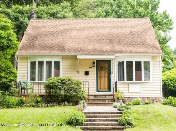 452 Garden Place, Keyport, NJ 07735