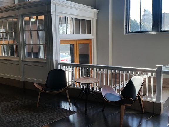 5th image of 1501 Saint Paul St APT 204