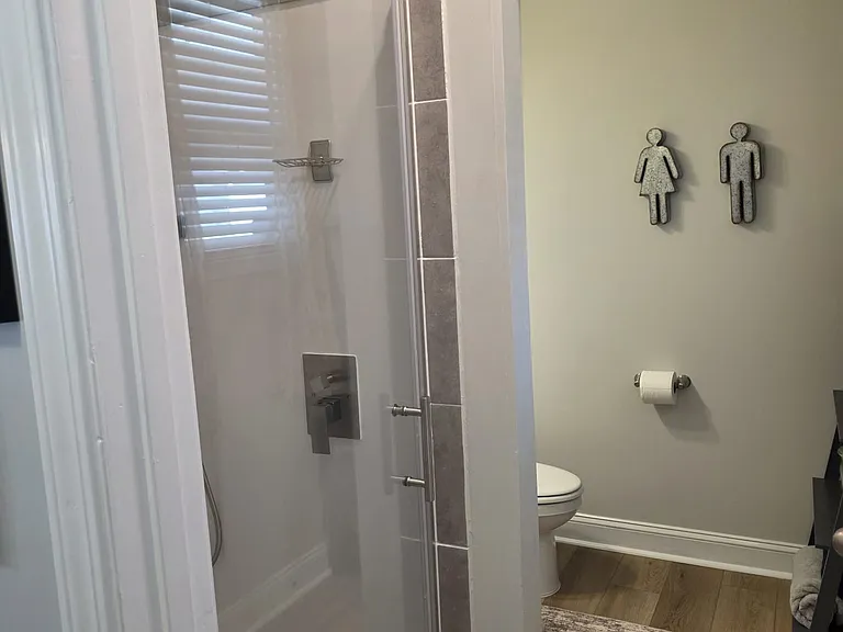 536 Amusement Dr — Photo 5