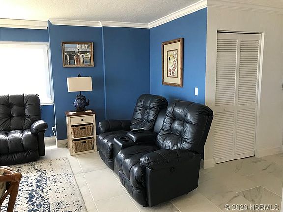 3rd image of 3831 S Atlantic Ave APT 106
