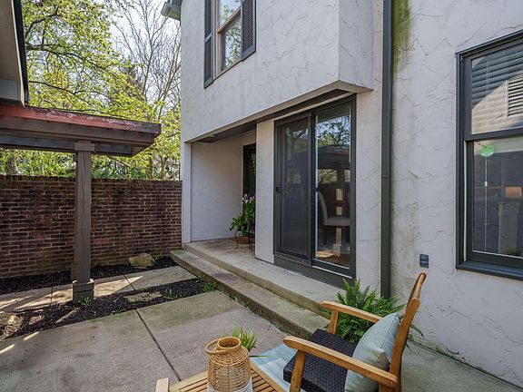 5th image of 5161 Willow Grove Pl S #5161