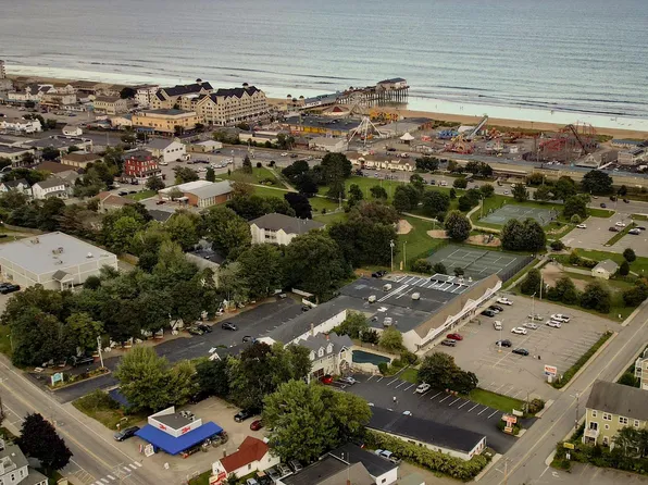 18 Smithwheel Rd APT 30, Old Orchard Beach, ME 04064