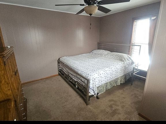 3rd image of 1312 Grove Ave