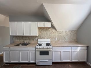 201 S 11th St #3A, Newark, NJ 07107