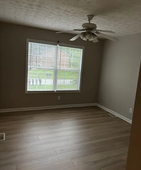 121 Ashberry Dr #B — Photo 6