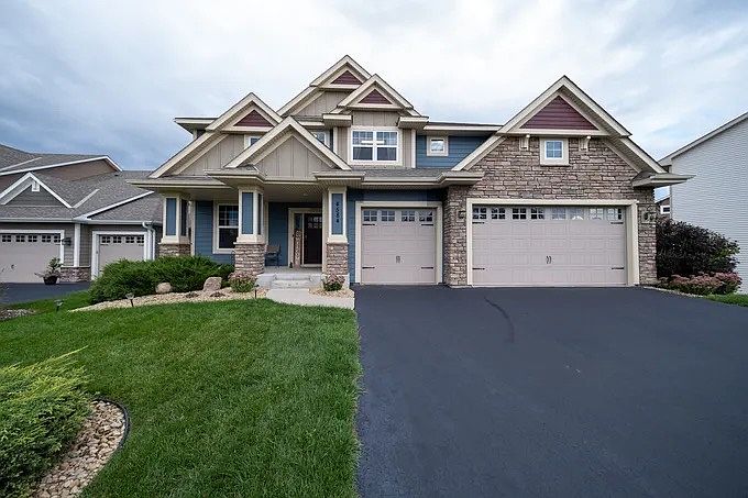 1st image of 4584 Bailey Lake Cir