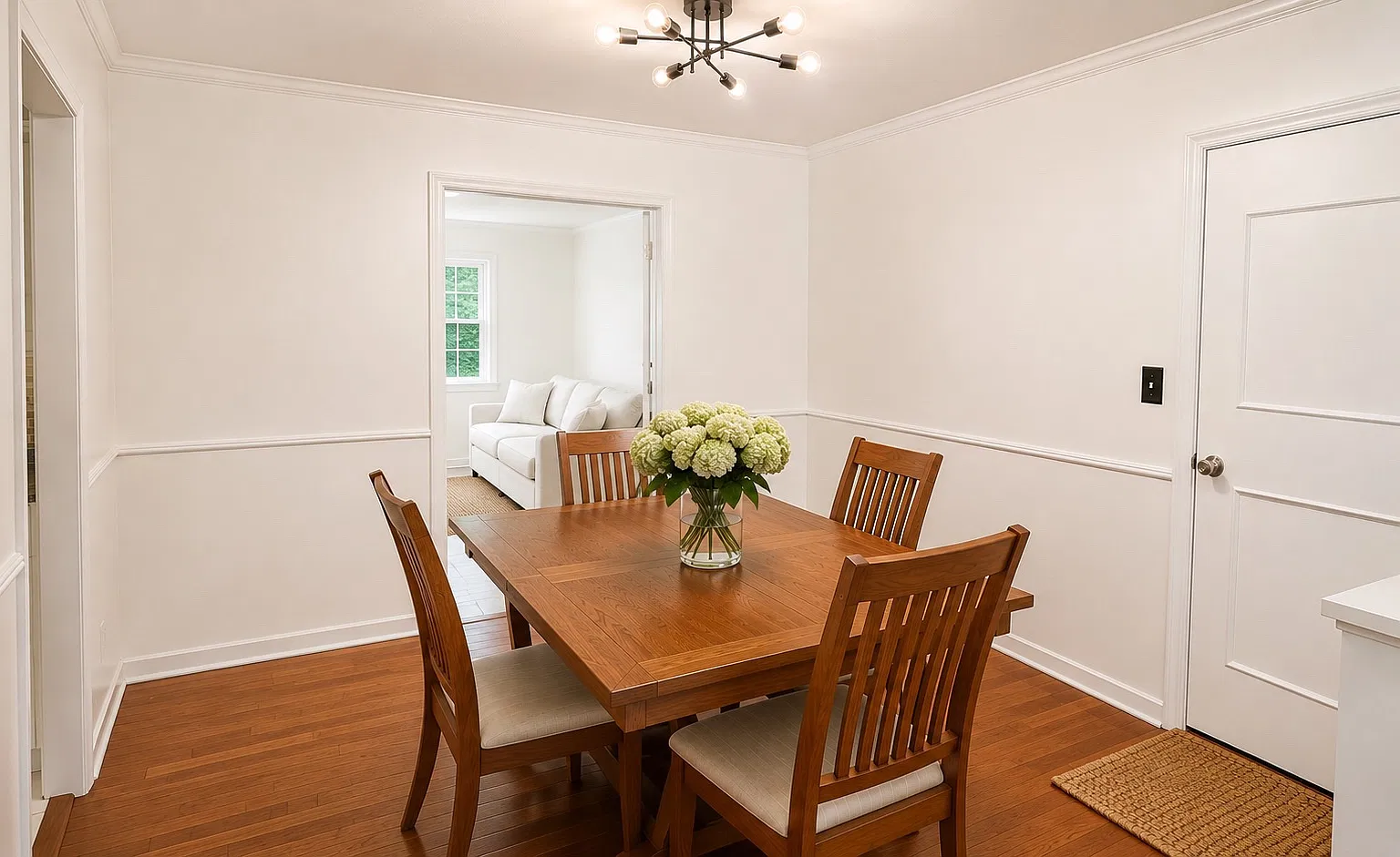 7236 Maple St — Photo 3