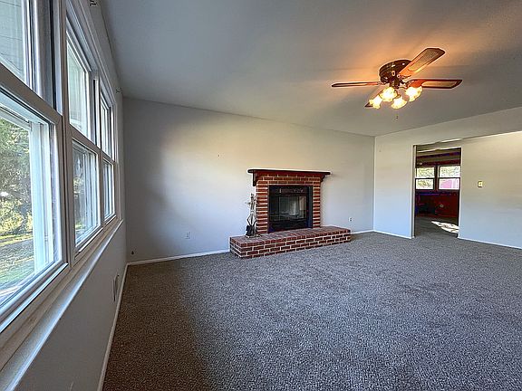 3rd image of 75 Brookwood Pkwy