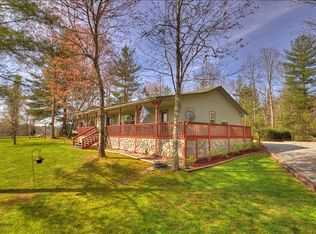 305 Patricks Dr, Blairsville, GA 30512