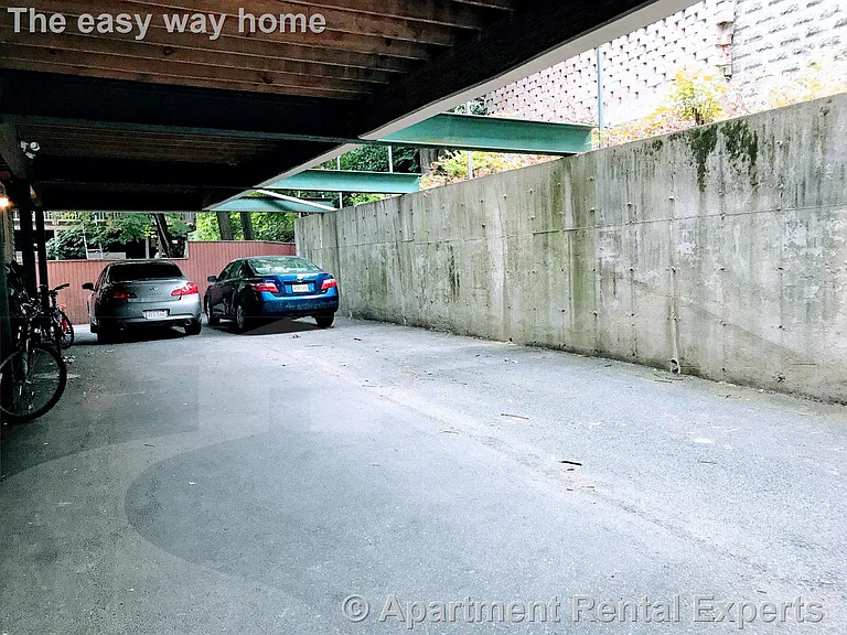 223 Summer St — Photo 10