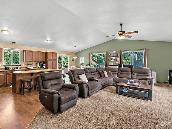 3rd image of 31212 60th Avenue S