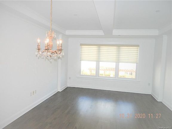 4th image of 225 Stanley Ave