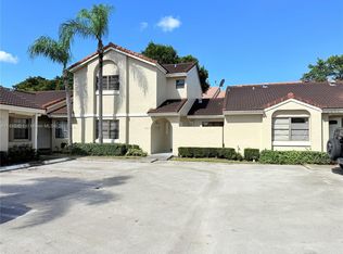 17254 NW 60th Ct, Hialeah, FL 33015