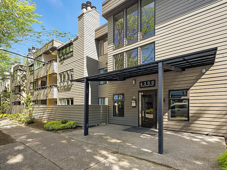 6300 Sand Point Way NE #206 — Photo 1