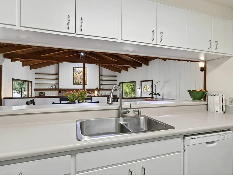 2348 Mill Creek Ln — Photo 8