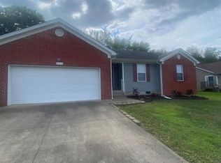 119 Red Hawk Dr, Vine Grove, KY 40175