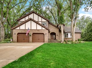 192 Amhurst Pl, Valparaiso, IN 46385