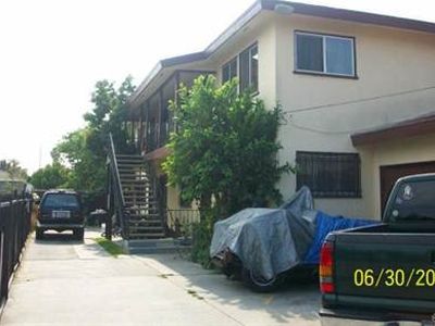 805 N Santa Fe Ave, Compton, CA, 90221