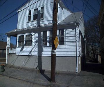 40 Paul St, Providence, RI, 02904