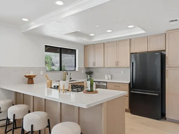 1140 Sloan Canyon Rd, Jamul, CA 91935