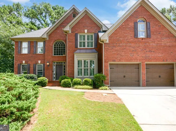 5196 Staverly Ln, Peachtree Corners, GA 30092