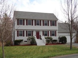 4 Poets Corner Rd, Amherst, MA 01002