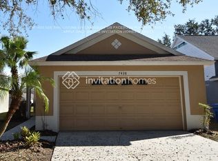 7438 Oxford Garden Cir, Apollo Beach, FL 33572