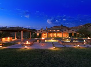 10718 W Stallion Ranch Rd, Shadow Hills, CA 91040