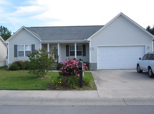 305 S Tree Ct, Newport, NC 28570