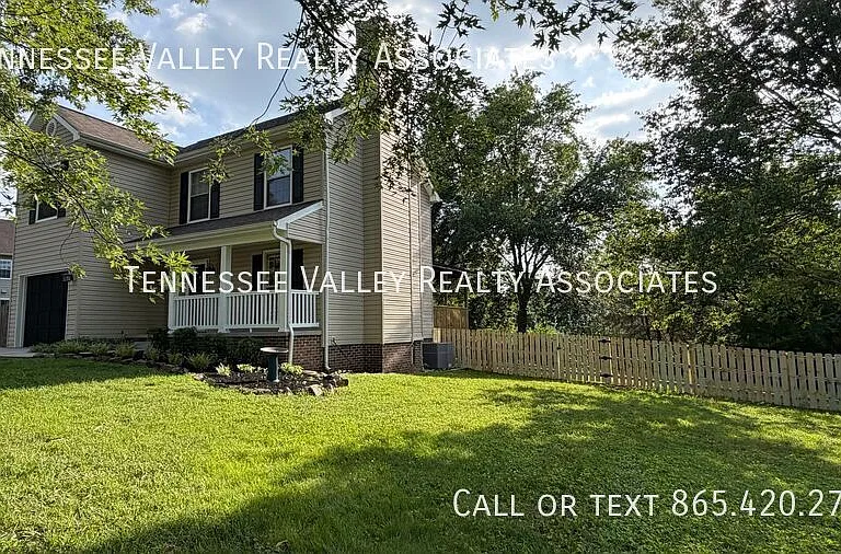 1277 Halifax Rd — Photo 2
