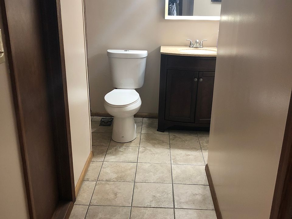 2nd image of 14304 Merriweather Pl