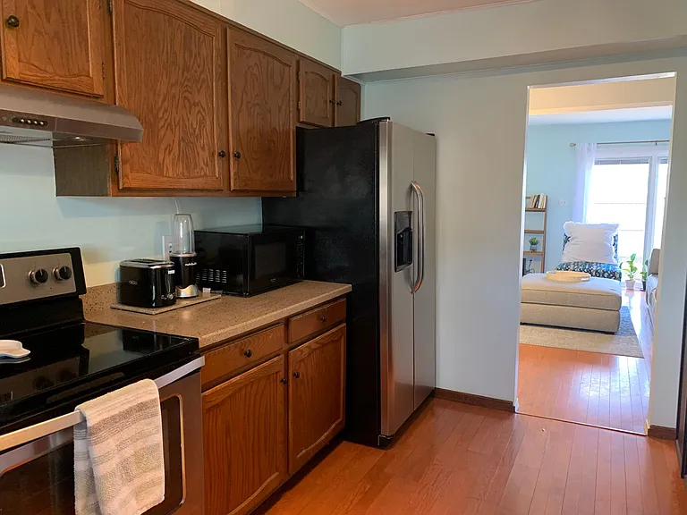 136 Haverford Cir — Photo 8