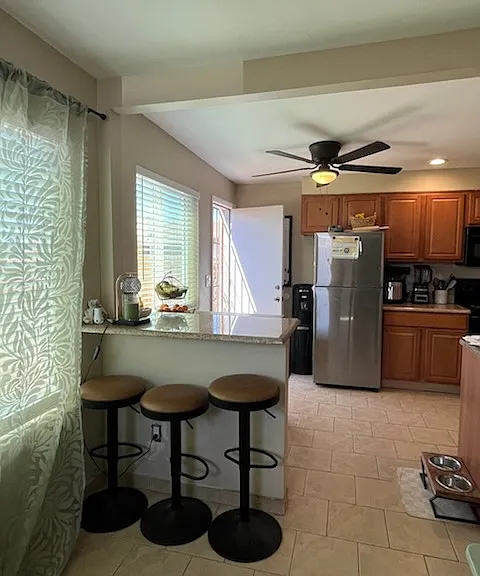 521 E Delano St #A — Photo 6