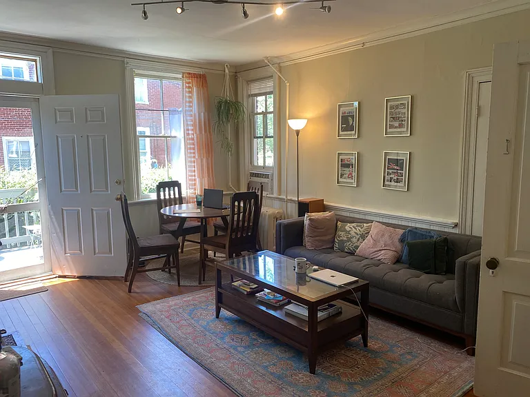 518 Ridge St #B — Photo 4