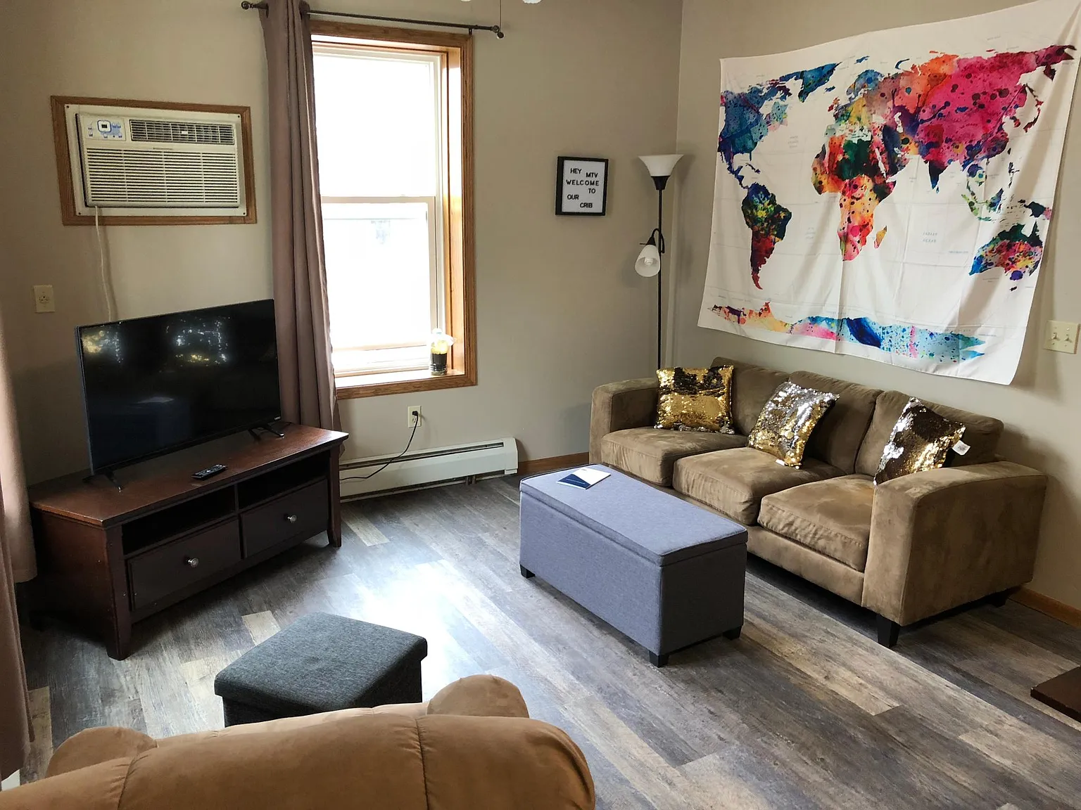 451 W Wabasha St — Photo 1