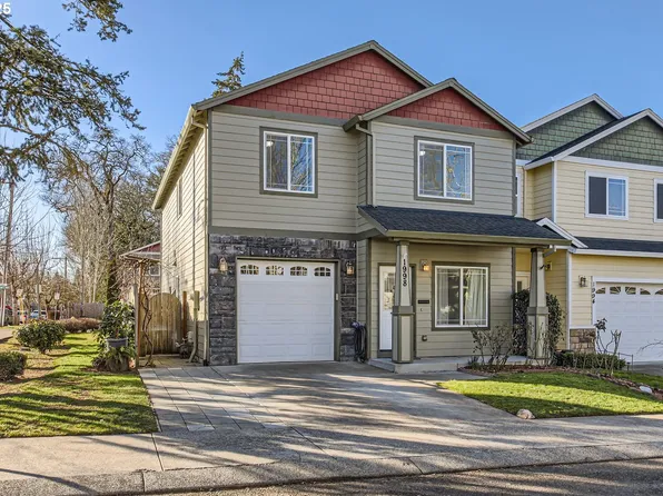 1998 NE 54th Way, Hillsboro, OR 97124