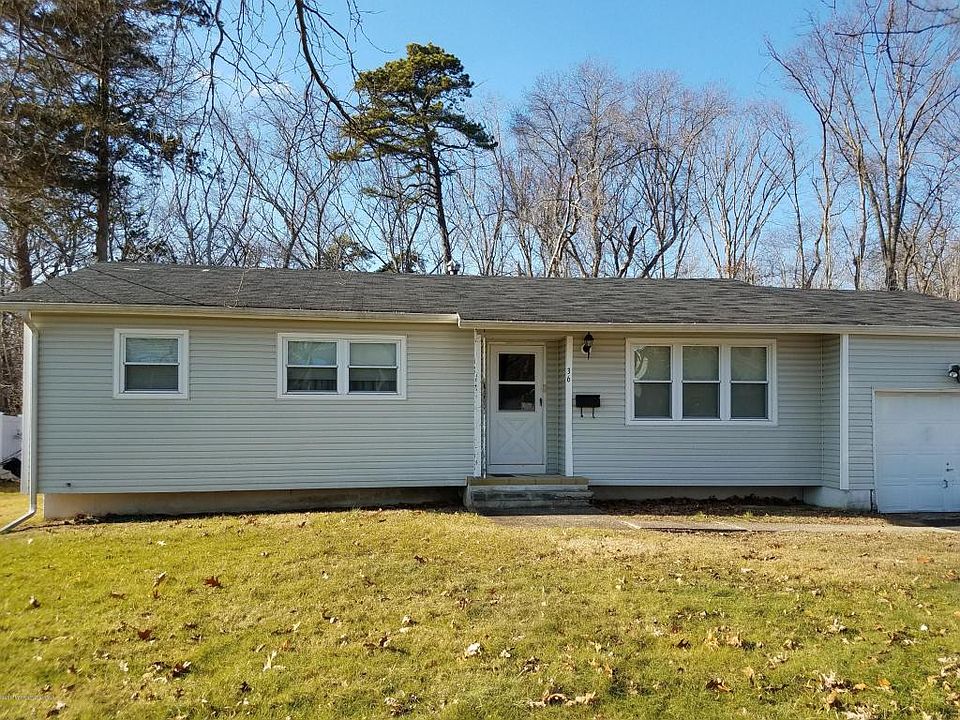 2nd image of 36 Villanova Dr