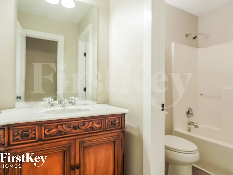 236 Stonecreek Pl — Photo 13